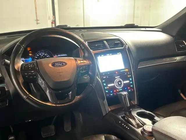 2017 Ford Explorer Sport Sport|Accident Free|Fully Loaded! - Photo 14