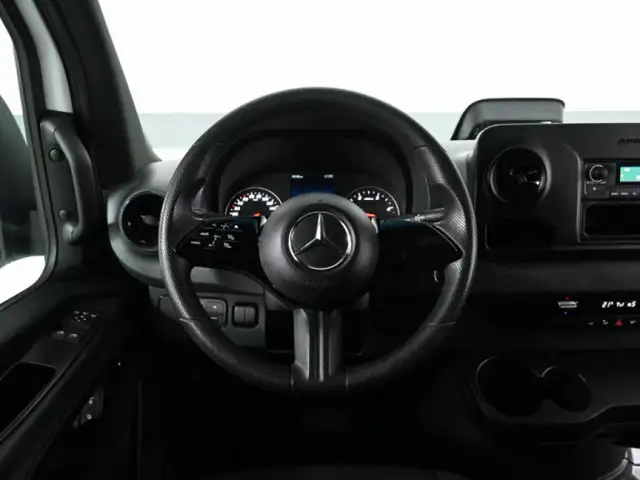 2025 Mercedes-Benz Sprinter Cargo Van 2500 High Roof HP 170 Dies - Photo 11
