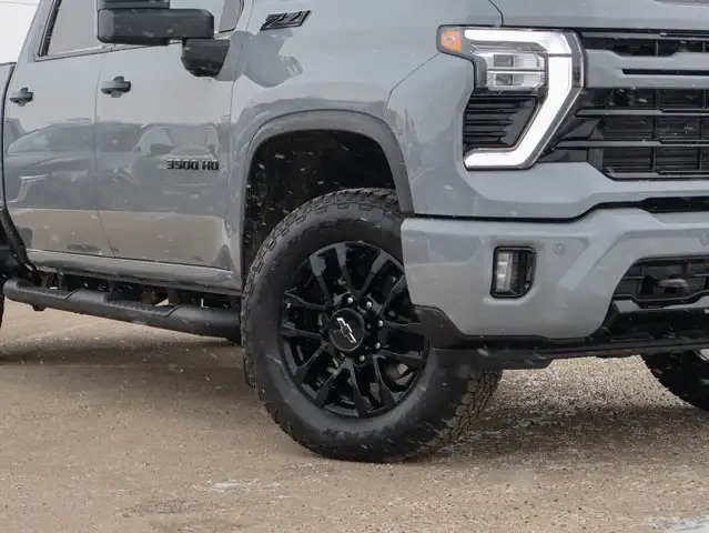 2024 Chevrolet Silverado 3500HD LTZ Z71 Sport Edition 6.6L - Photo 6
