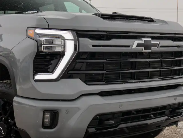 2024 Chevrolet Silverado 3500HD LTZ Z71 Sport Edition 6.6L - Photo 15