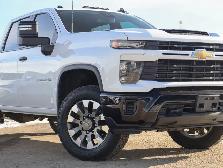 2024 Chevrolet Silverado 2500HD Custom 6.6L Duramax - Photo 6