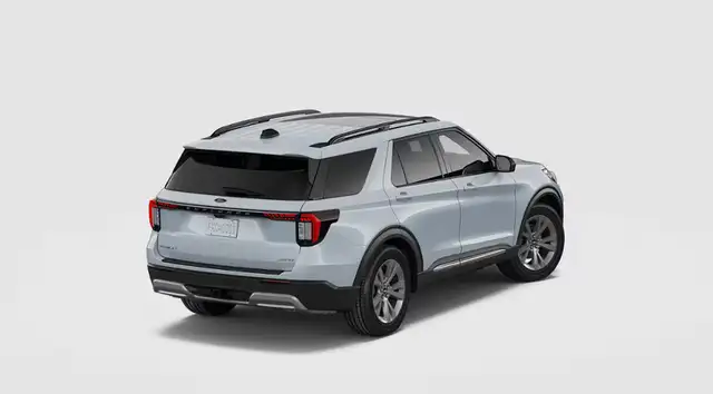 2026 Ford Explorer ACTIVE | ACTIVE COMFORT PACKAGE | REAR VIEW C - Photo 4