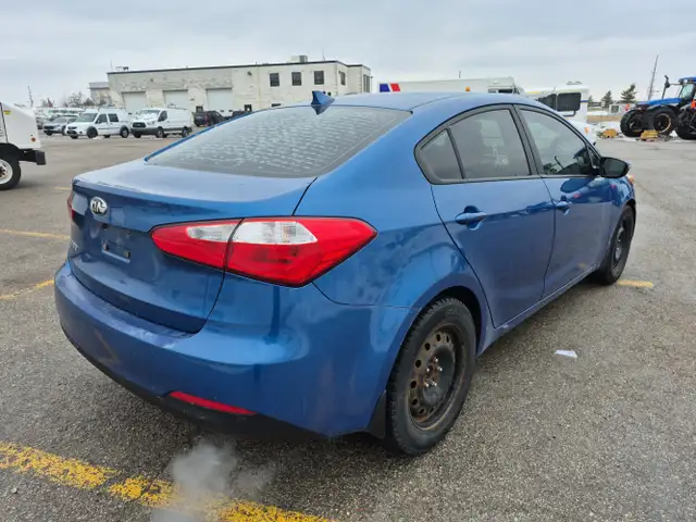 2014 Kia Forte - Photo 5