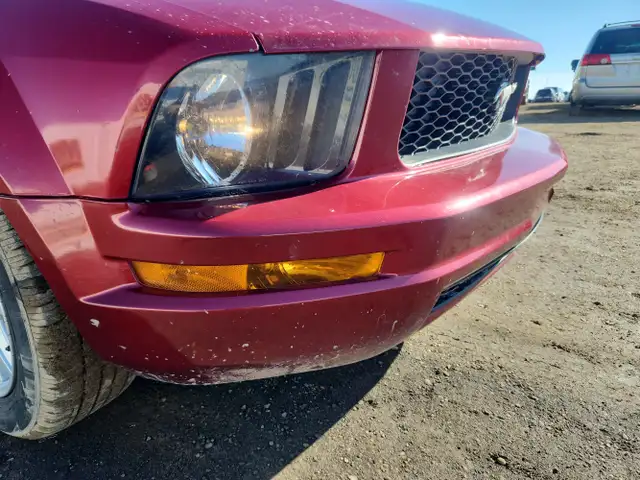 2005 Ford Mustang - Photo 29