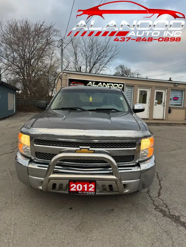 2012 Chevrolet Silverado 1500 4x4 Crew Cab 5.75 ft. box 143.5 in - Photo 2