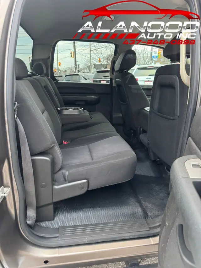 2012 Chevrolet Silverado 1500 4x4 Crew Cab 5.75 ft. box 143.5 in - Photo 11
