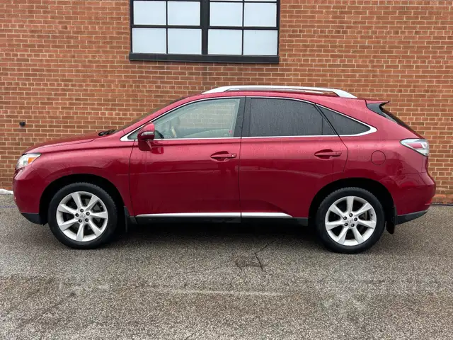 2010 Lexus RX Navigation, AWD 4dr - Photo 3