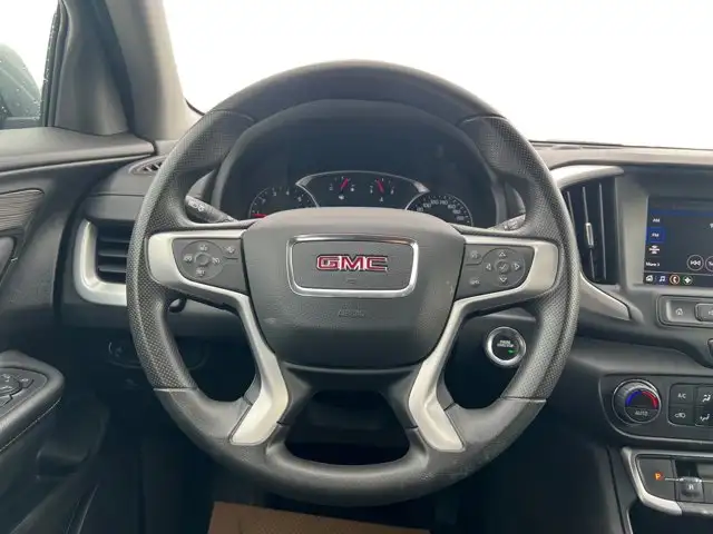 2024 GMC Terrain SLE - Photo 17