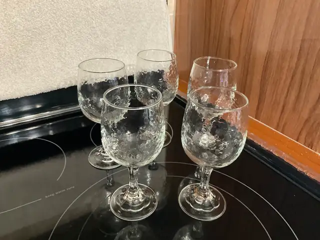 5 Verres à vin