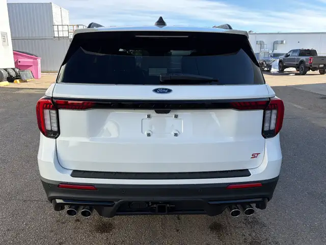 2026 Ford Explorer ST 4WD 400A - Photo 4