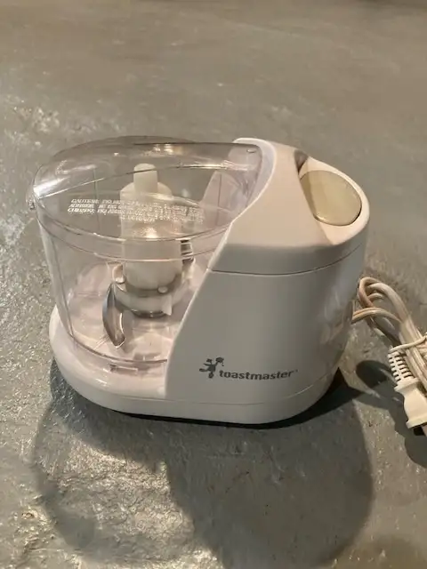 coupe légume électrique $12.00