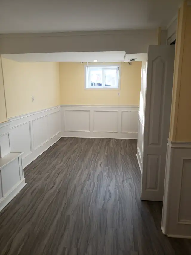 Lower Level 1 Bedroom/1 Bathroom Apartment - Photo 5