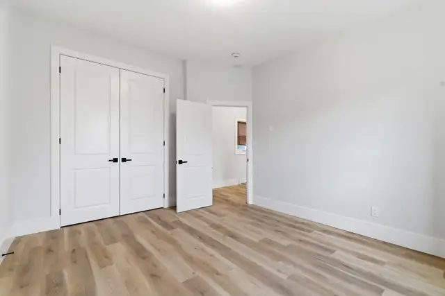 1 Bedroom New Renovated Apartment, Downtown Elora $1995 plus - Photo 12