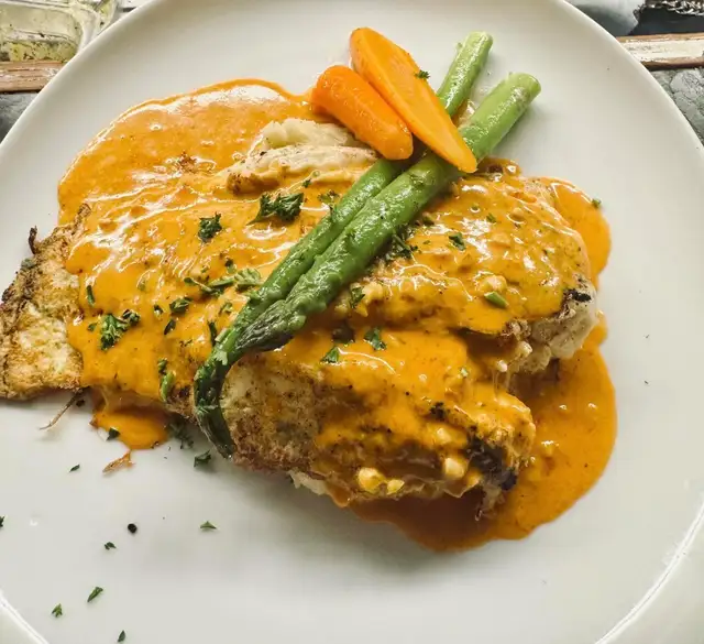 Server part-time - Photo 2