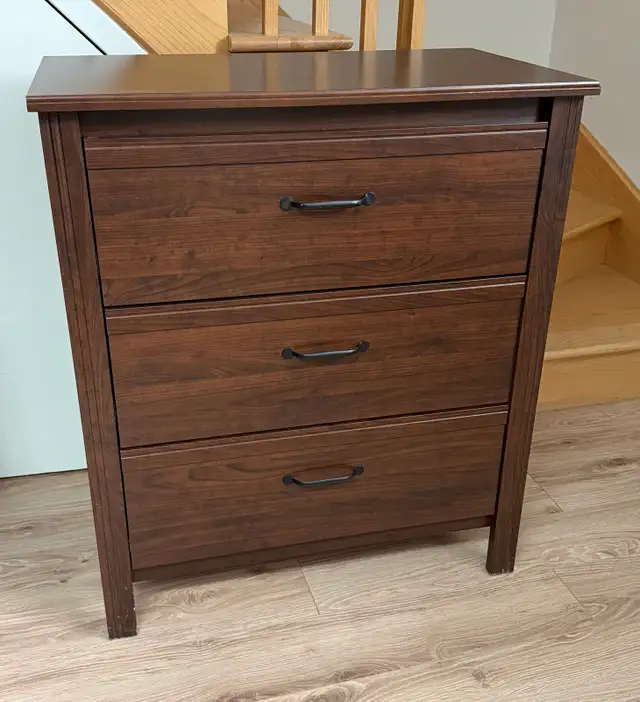 commode à 3 tiroirs