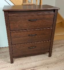 commode à 3 tiroirs