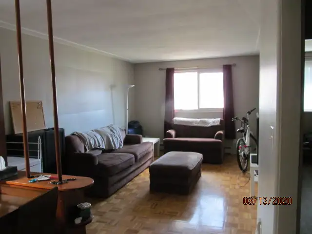 Queen's Students – 2 Bedroom Apartment – Available May