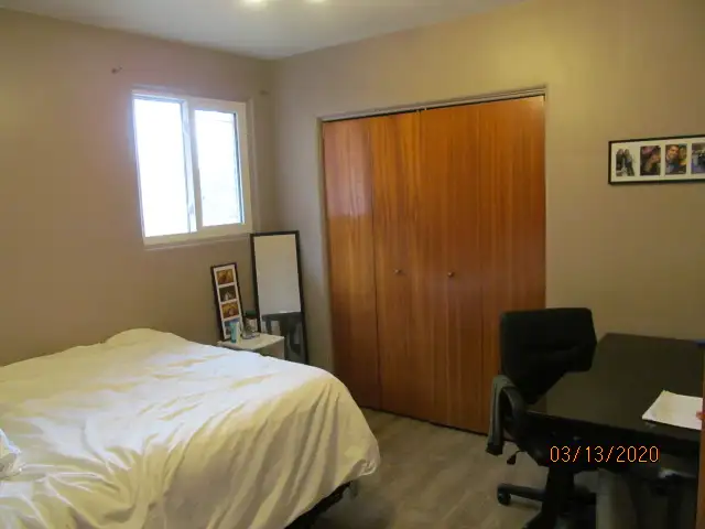 Queen's Students – 2 Bedroom Apartment – Available May - Photo 7