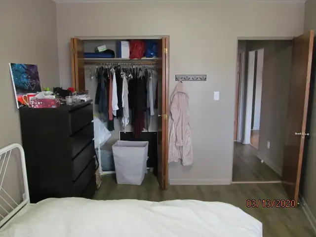 Queen's Students – 2 Bedroom Apartment – Available May - Photo 10