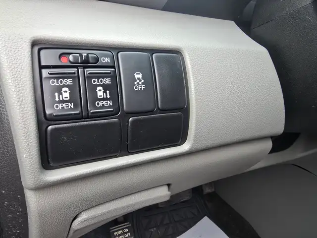 2012 Honda Odyssey - Photo 19