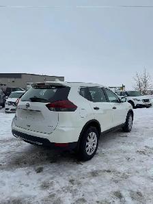 2018 Nissan Rogue S - Photo 8