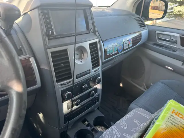 2009 Chrysler Town & Country 4.0 V6 - Photo 6