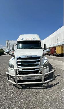 HIRING AZ DRIVERS FOR ON to Montreal and Mid-West - 2 Yr Min