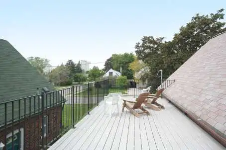Basement Single Room with Washroom,Rent $600,Victoria Pk & Eglin - Photo 6
