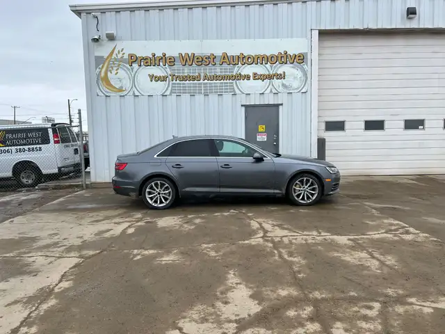2017 Audi A4 Premium quattro - Photo 4