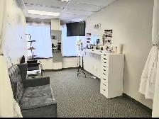 spa space for rent - Photo 3