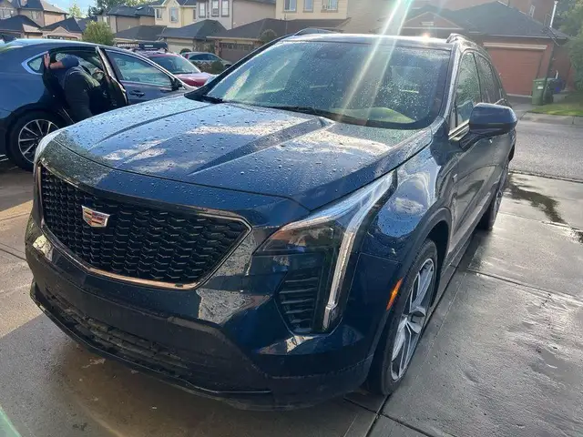 2020 Cadillac XT4 AWD 4dr Sport - Photo 14