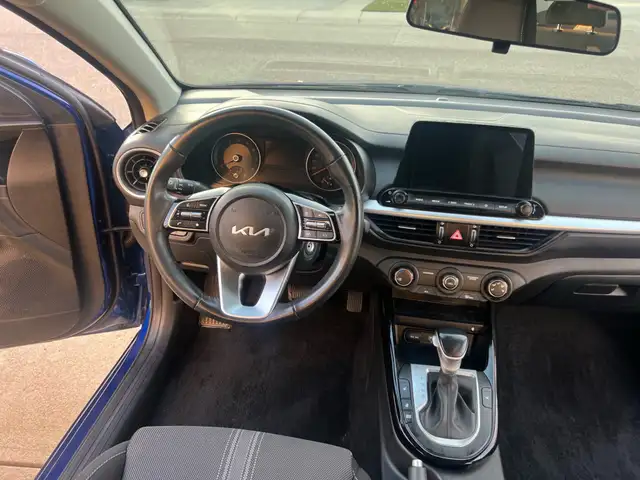 2023 Kia Forte EX IVT - Photo 8