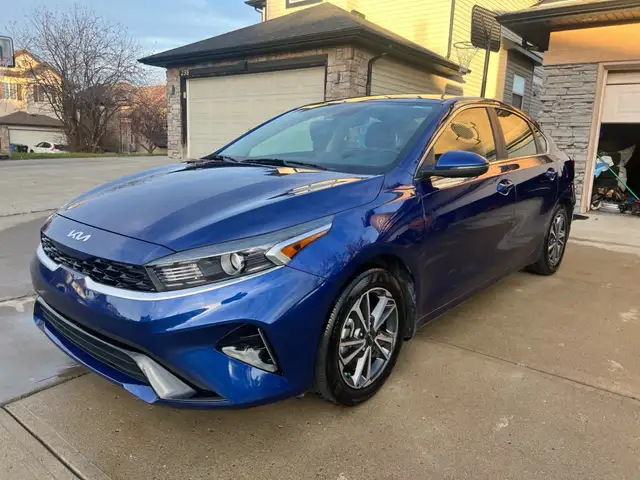 2023 Kia Forte EX IVT - Photo 11