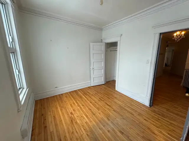 Parc-Extension 5.5 rental / Appartement 5.5 à Louer - Photo 7