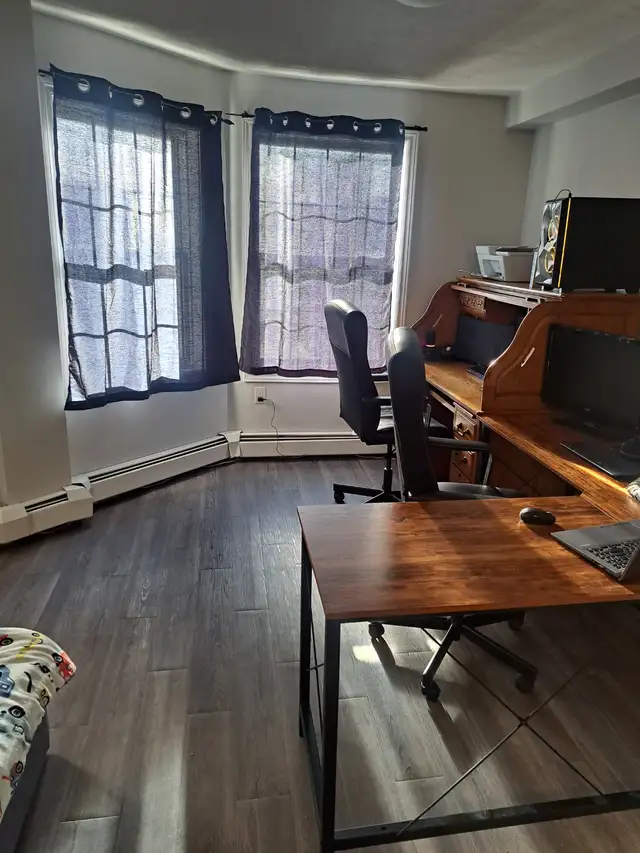 Lease Takeover · Apt 307, 79 Radcliff Dr - Photo 2