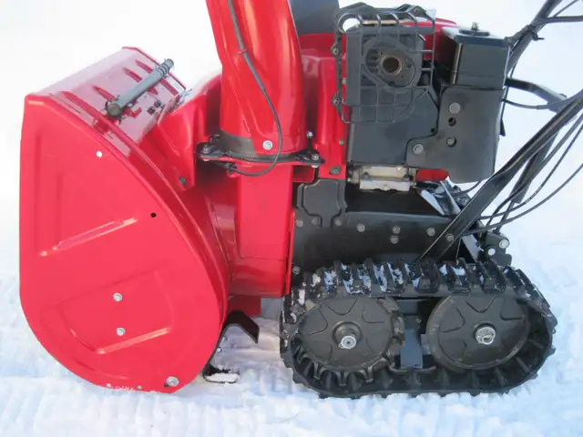Souffleuse HONDA HSS724CT Snowblower Souffleur chenilles - Photo 6