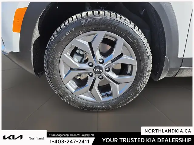 2025 Kia Seltos EX - Photo 7