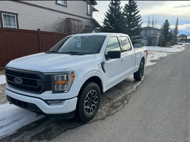 2022 F-150 82KM, NEED GONE THIS WEEKEND. - Photo 2