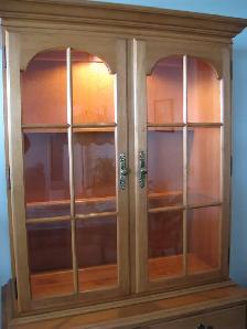 Maple Dining Room Furniture - Photo 5