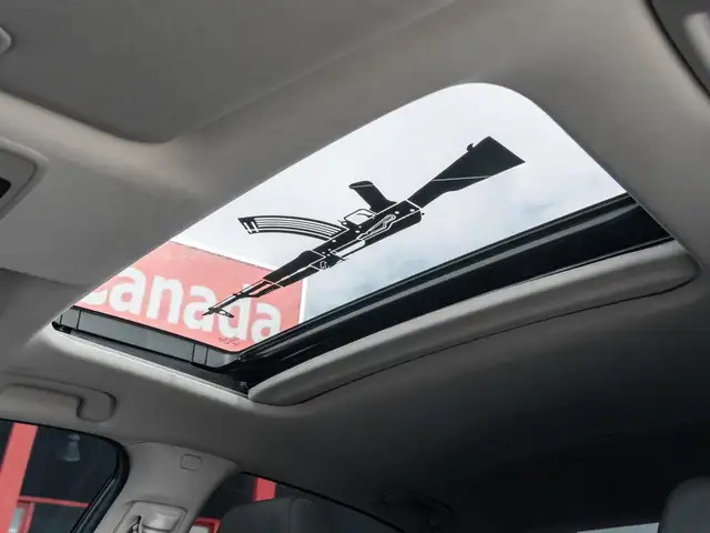 2022 Honda Civic Sedan EX / SUNROOF/ BACKUP CAMERA - Photo 18
