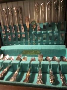 #47B  INSPIRATION/MAGNOLIA silverware set for 10 - Photo 2
