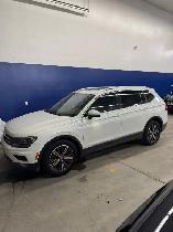 2018 Volkswagen Tiguan - FULLY LOADED, AMAZING CONDITION, READY