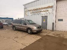 2006 Ford Freestar SEL - 7 Passenger - Photo 3