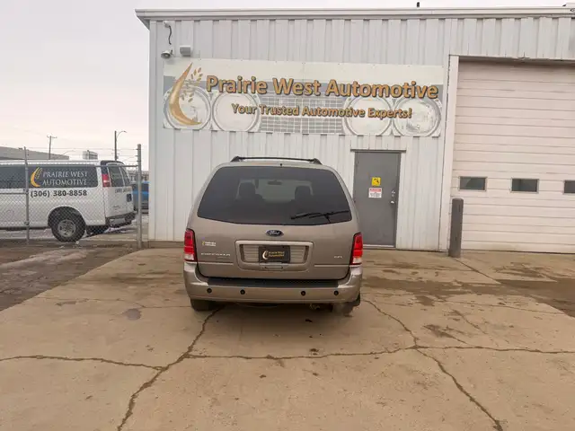2006 Ford Freestar SEL - 7 Passenger - Photo 6
