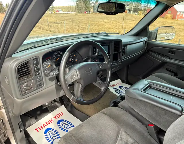 2005 Chevrolet Silverado 2500HD LS 4x4 LLY Diesel VERY CLEAN - Photo 12