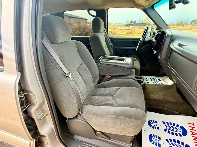 2005 Chevrolet Silverado 2500HD LS 4x4 LLY Diesel VERY CLEAN - Photo 15