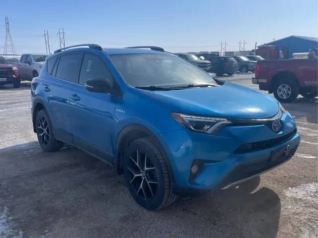 2017 Toyota RAV4 Hybrid AWD No Accident - Photo 4