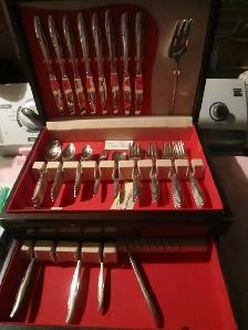 #94B  SILVER FLOWER silverware set for 8 - Photo 2