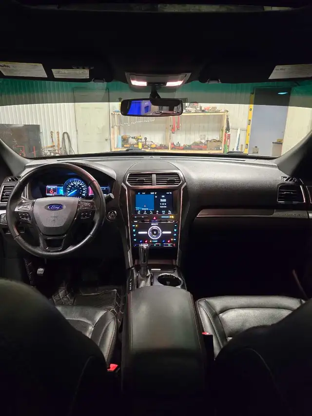 2017 Ford Explorer SPORT AWD - Photo 4