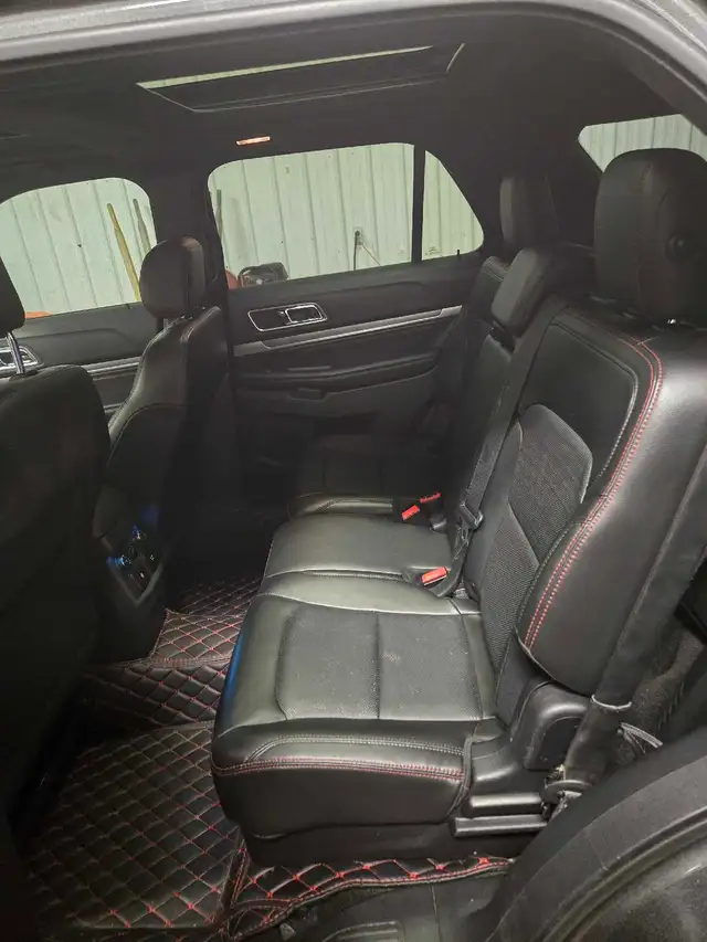 2017 Ford Explorer SPORT AWD - Photo 7